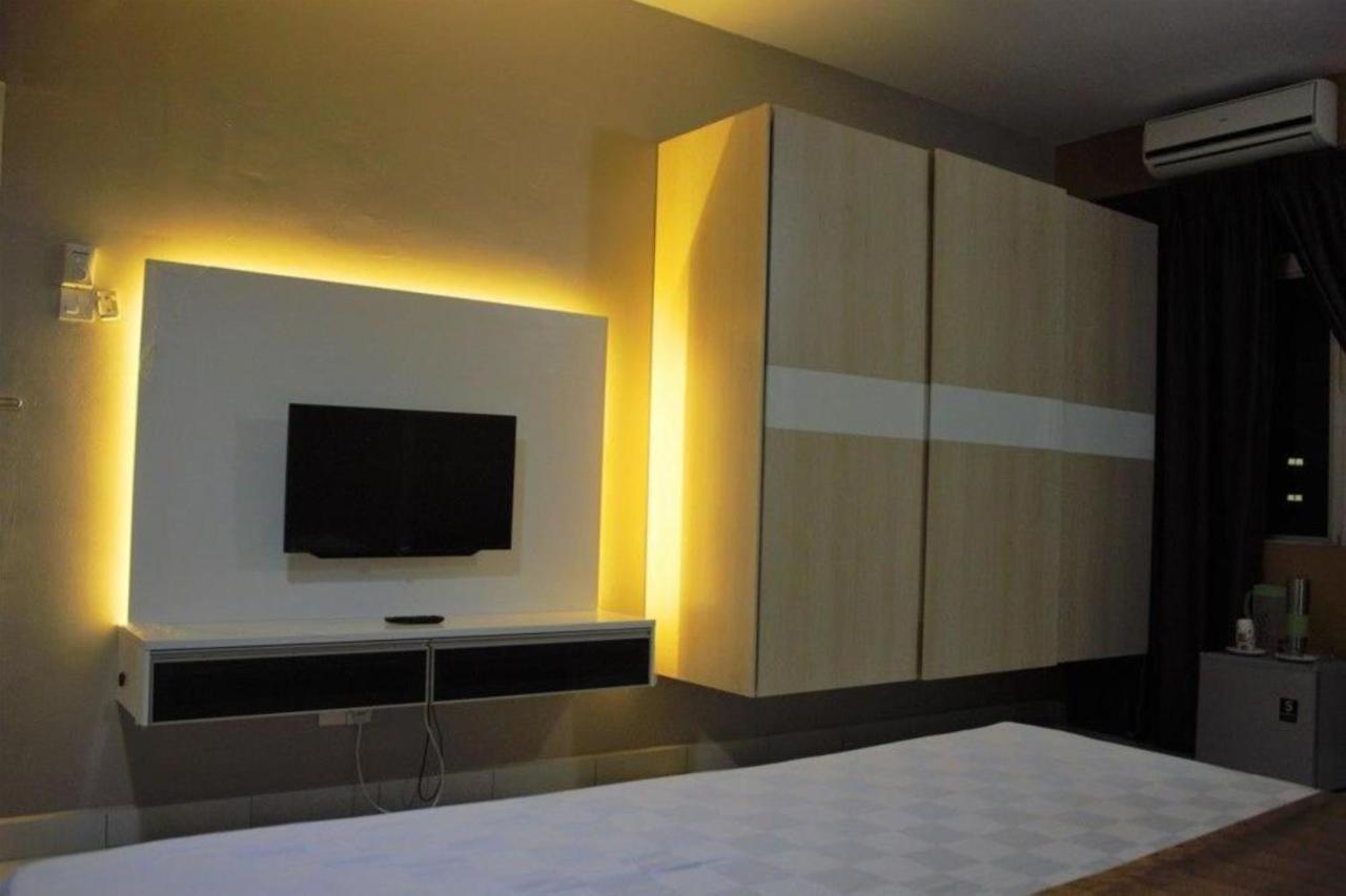 Aeon Tebrau Apartment Johor Bahru - By Room - Esterno foto